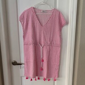 Vineyard Vines Pink and White Patterned Blouse